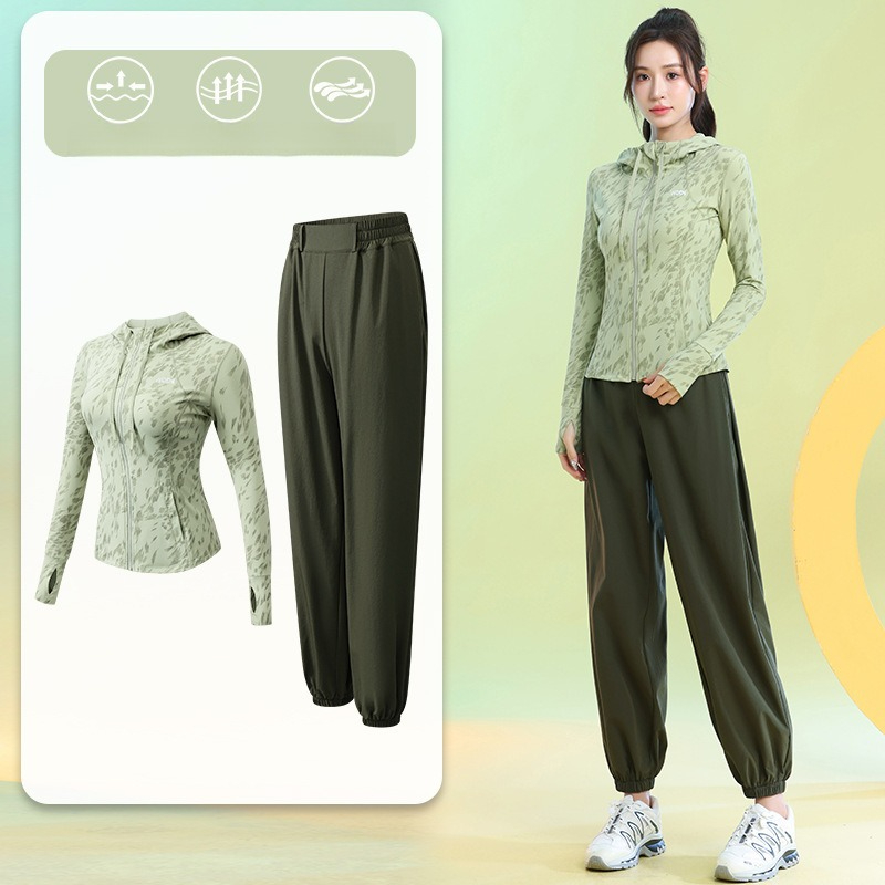 Женский спортивный костюм для  – обзор и цена Running Gear